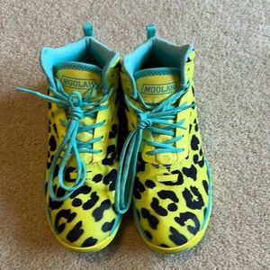 Moolah Basketball Shoes